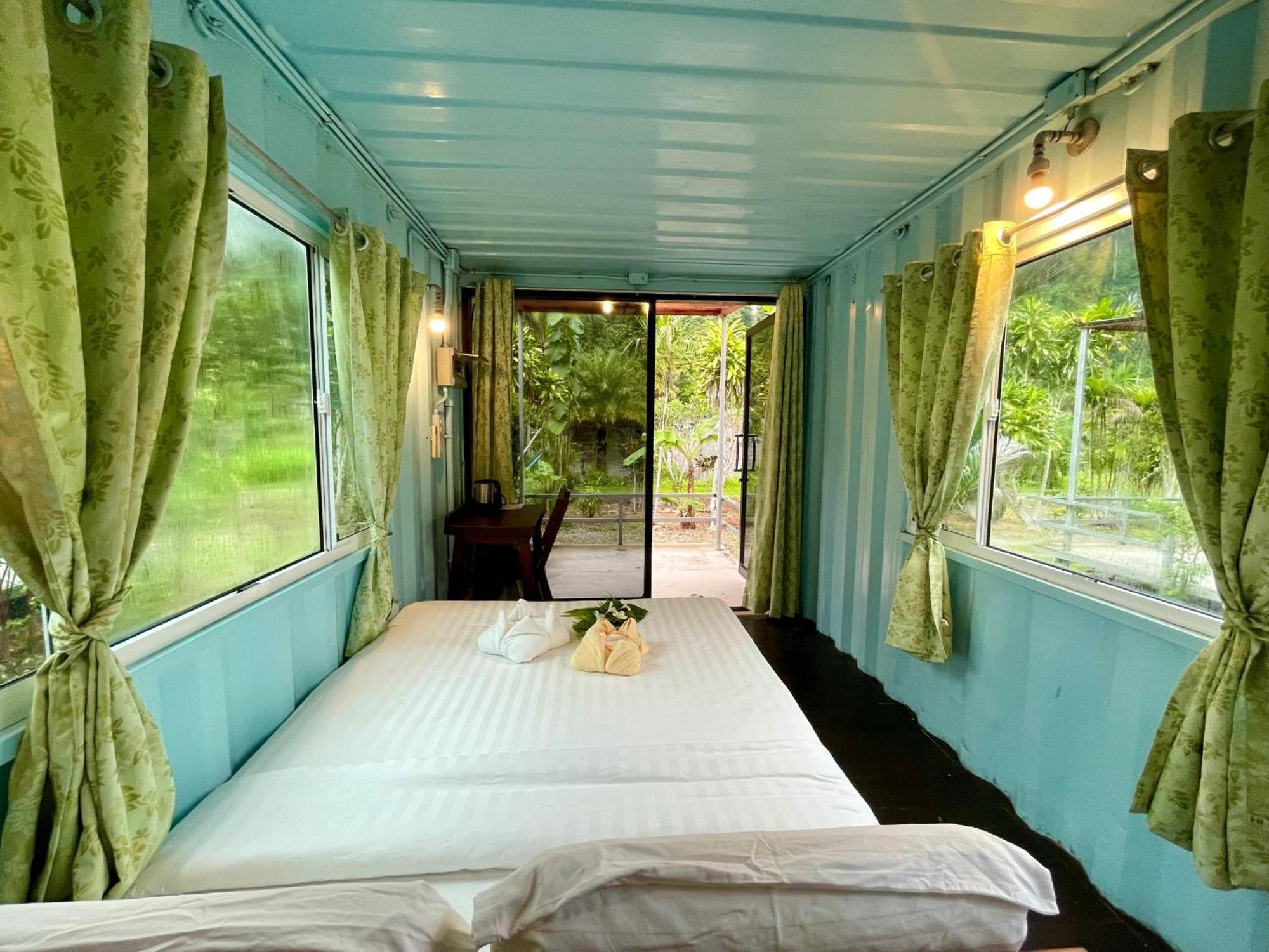 The Camper Lodge Khao Sok Ban Bang Bon Экстерьер фото